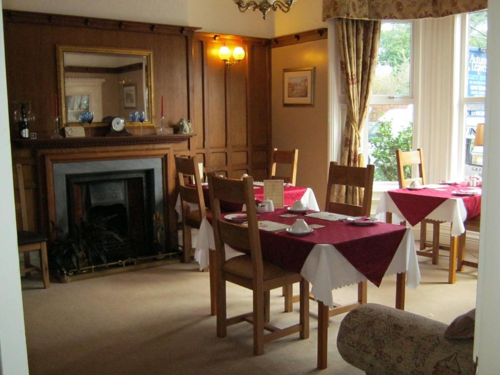 Autumn Leaves Guest House Whitby Exterior foto