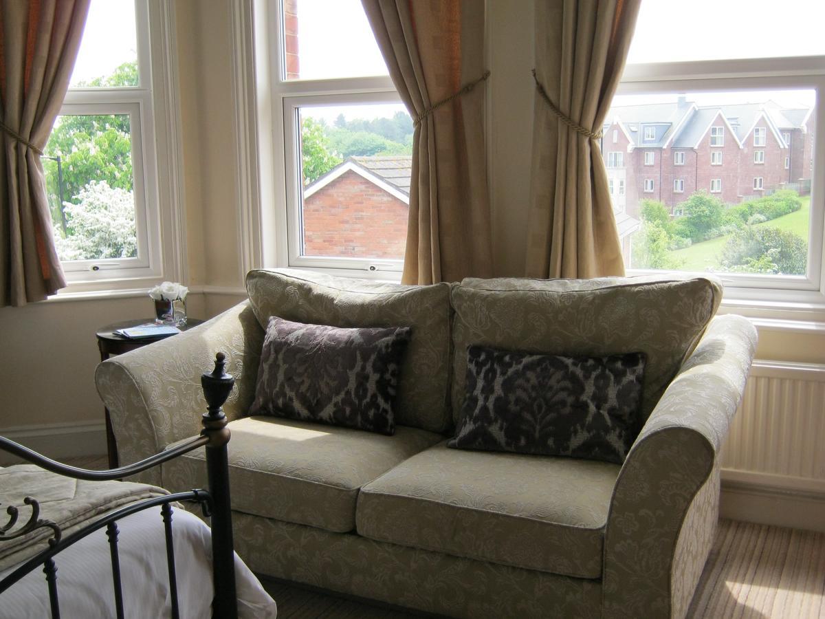 Autumn Leaves Guest House Whitby Exterior foto